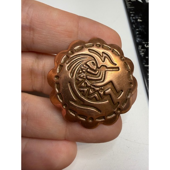 Jewelry - Vintage Kokopelli Copper Brooch Scalloped Edge Southwestern Flute Player Pin